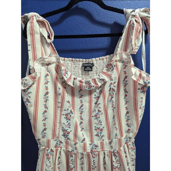 City Chic Dress Violet in Peach - Picture 3 of 8